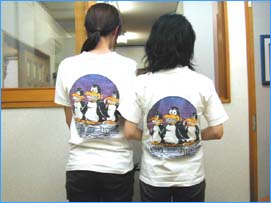 バックプリントTシャツ